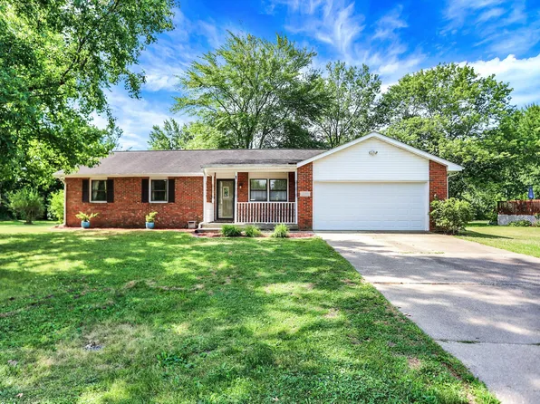 2361 W Southwind Ct, Columbus, IN 47201