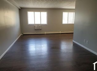 17901 Lake Shore Blvd APT 302, Cleveland, OH 44119