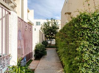 9950 Topanga Canyon Blvd Unit 33, Chatsworth, CA 91311