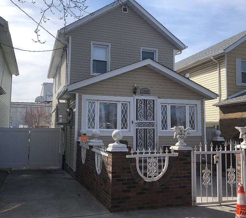 1st image of 1570 E 51st St