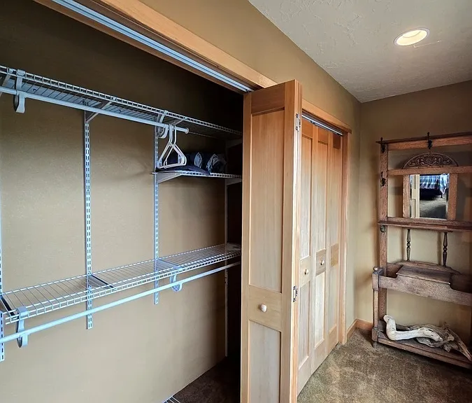 1902 NW Oceania Dr — Photo 19
