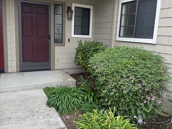 2nd image of 18974 Sara Park Cir