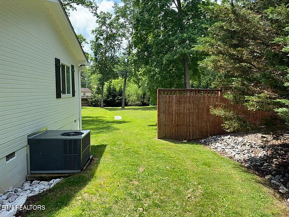 5th image of 6613 Woodcock Cir
