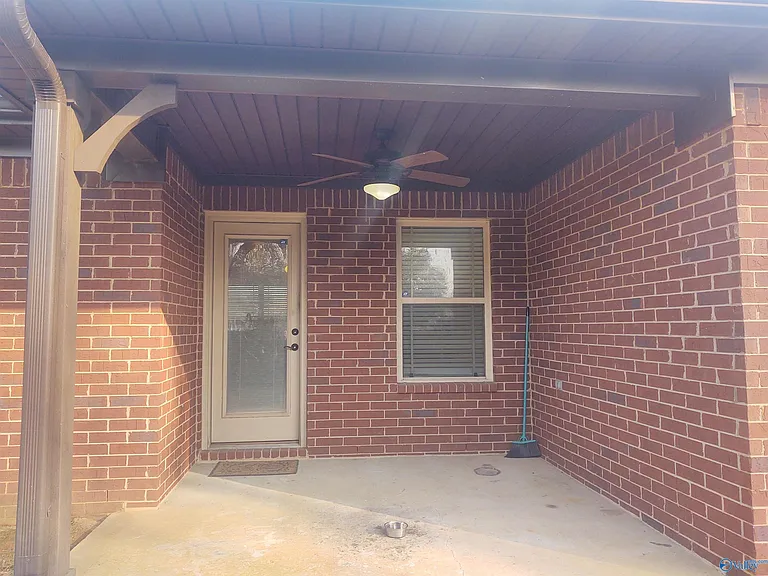108 Hunter Way — Photo 24