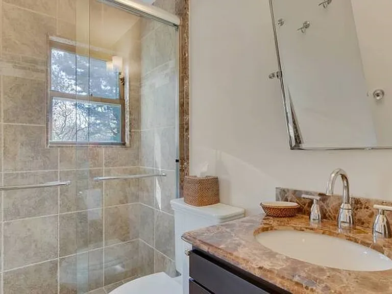 1 Spread Oak Ln — Photo 5