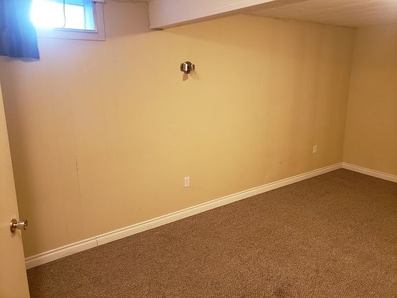 5th image of 2410 Preston Ave S