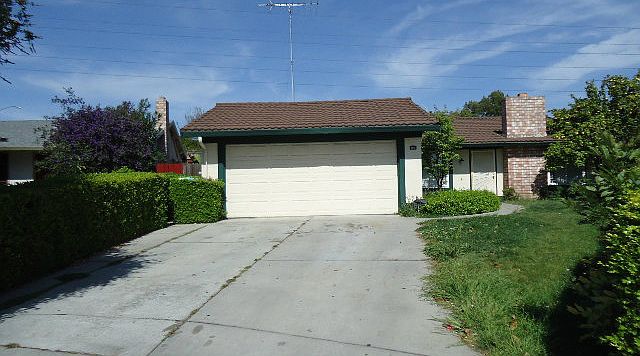 1st image of 2372 Brushglen Way