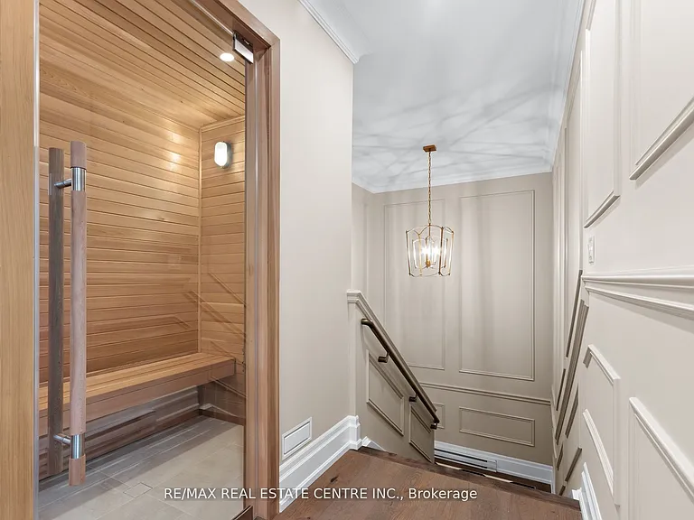 37 Armstrong St #3 — Photo 12