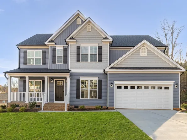 209 Oakmont Ct, King, NC 27021