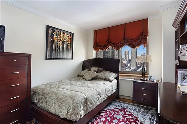 Sold by Citi Habitats | media 16