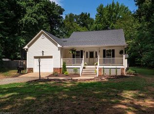 8553 Black Walnut Ct, Snow Camp, NC 27349