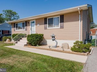 116 Winston Rd, Pasadena, MD 21122