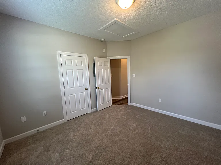 3320 Whitlock Drive A 3 bedroom/2 baths....NEW CARPET...NEW LVP FLOORING
