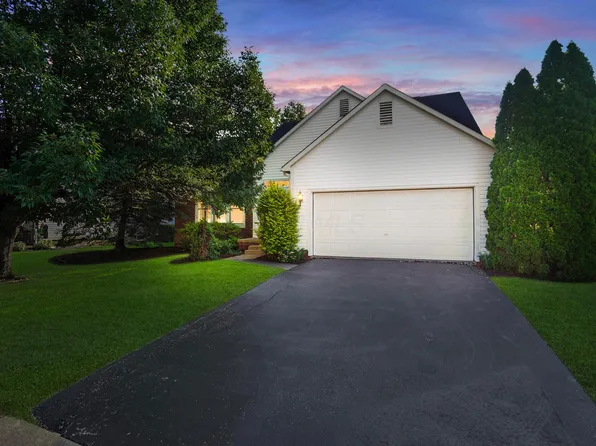 1811 Deer Crossing Dr, Marysville, OH 43040