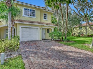 681 Imperial Lake Rd, West Palm Beach, FL 33413