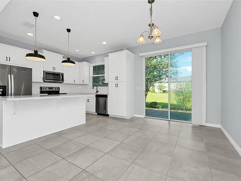 3665 Brighton Park Cir — Photo 14
