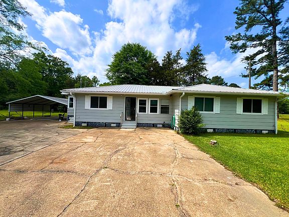 2nd image of 141 Hollins Rd