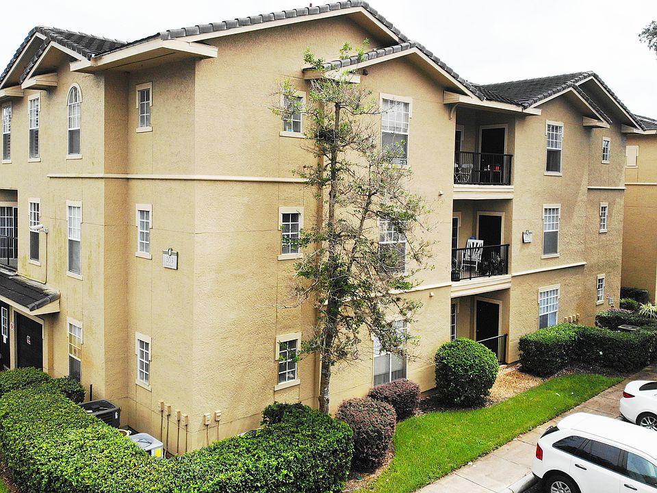 1st image of 103 Vista Verdi Cir Unit 205