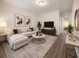 128 Shawmut St, Chelsea, MA 02150