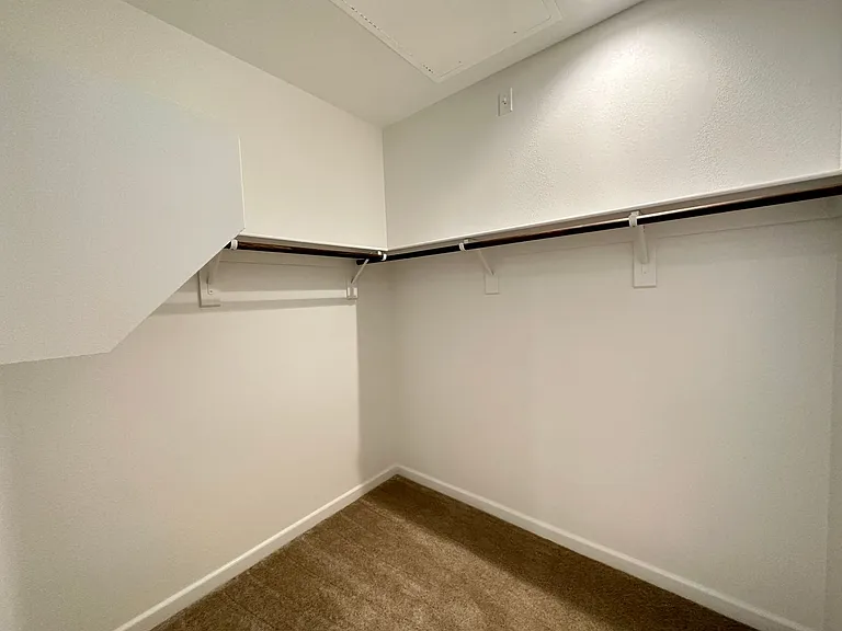 3341 Esker Ridge Ave — Photo 16