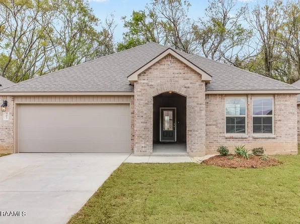 1700 Highland Dr, New Iberia, LA 70560