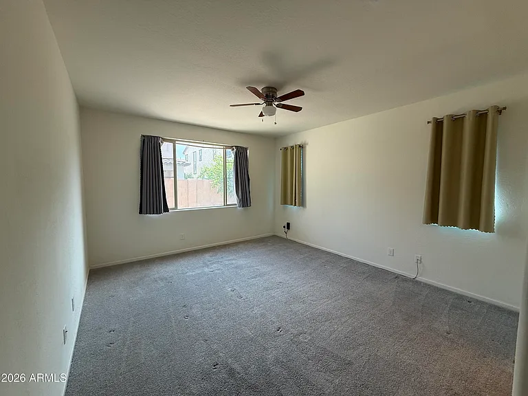 263 E Lantana Dr — Photo 18