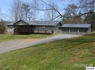 601 Only Way, Pigeon Forge, TN 37863