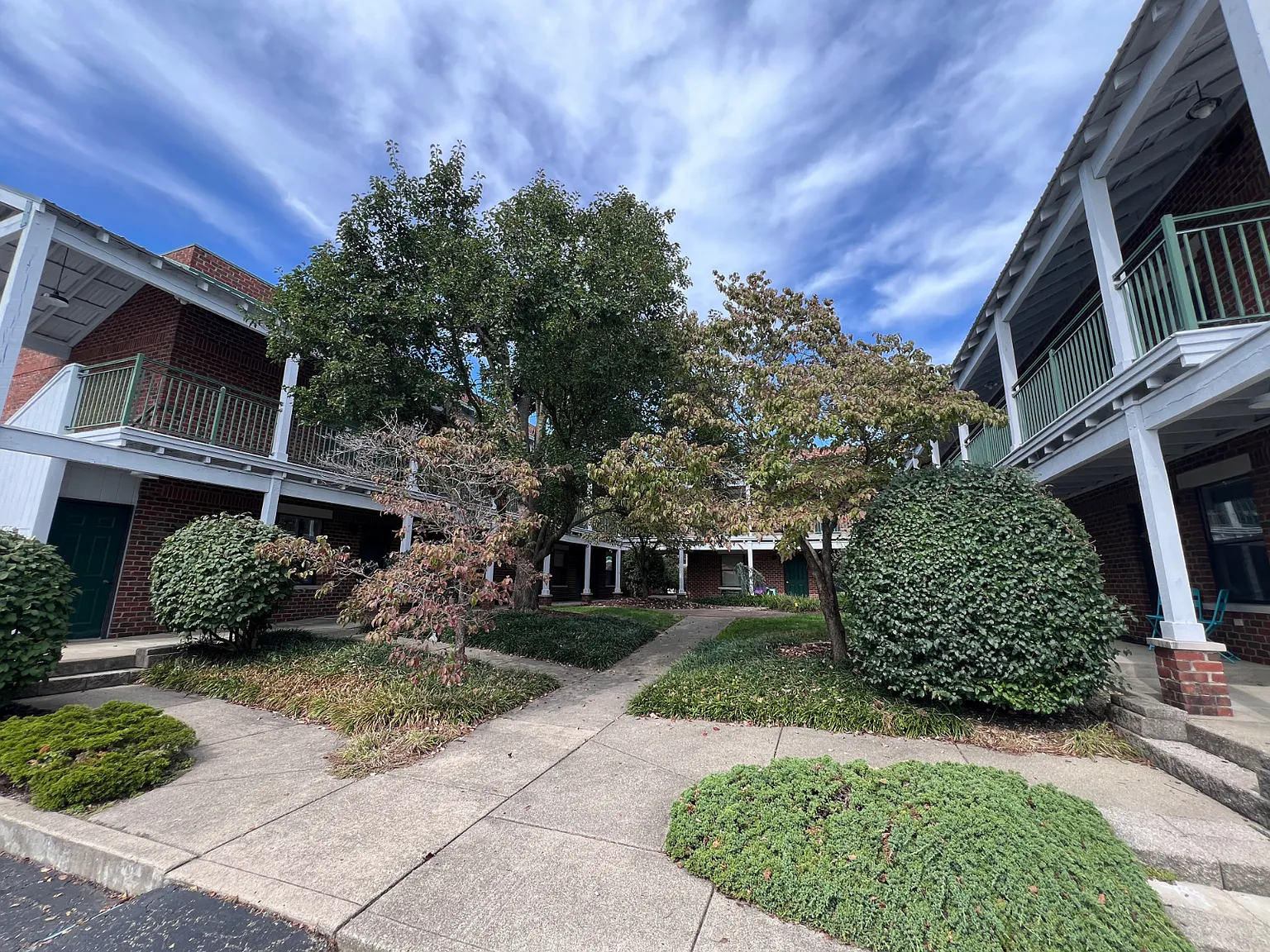 1 bed, $1,010 — Photo 2