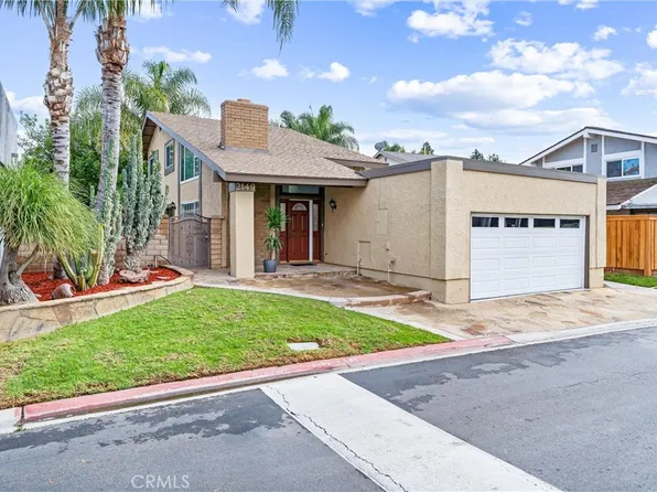 2149 N Pami Cir, Orange, CA 92867