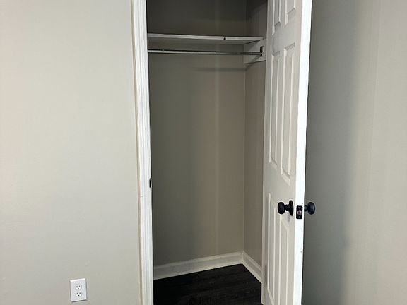 03 LVR Coat Closet