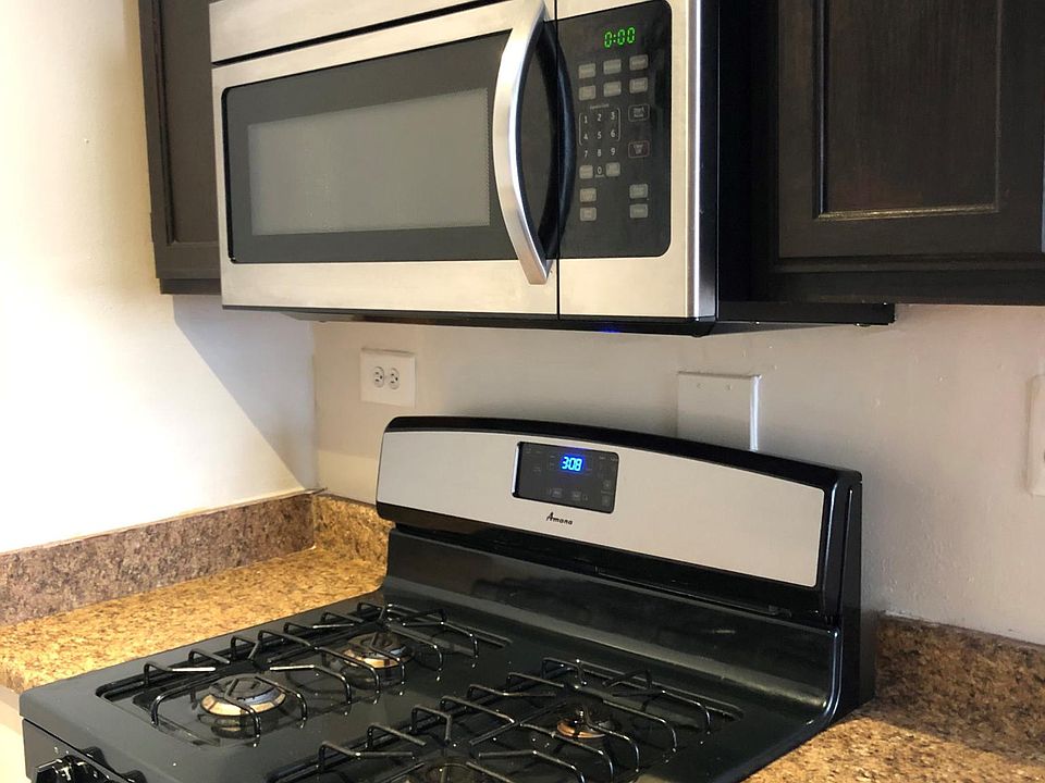 New microwave, gas stove