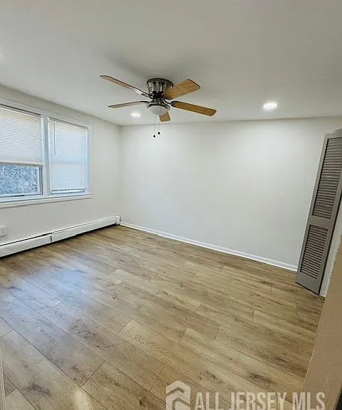636 Cora Pl — Photo 4
