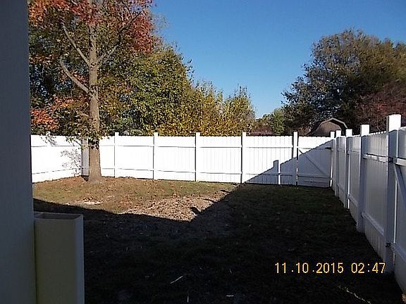 5th image of 320 Missouri Ave
