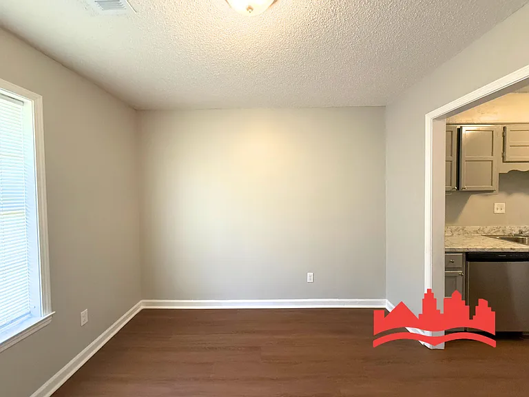 6786 Greenbark Dr — Photo 6