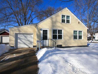 706 Lynn Rd SW, Hutchinson, MN, 55350