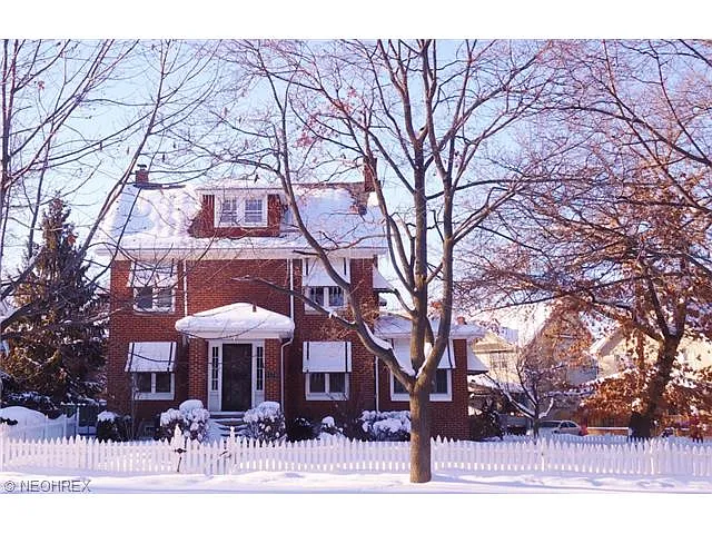 3378 West Blvd photo 1