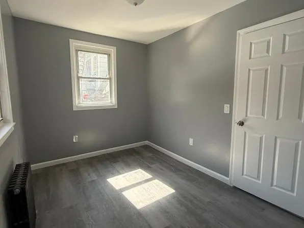 76 Bruce Ave, Yonkers, NY