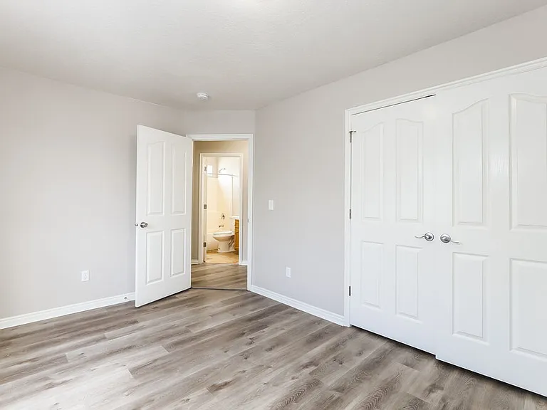 1116 N Mustang Ln — Photo 12