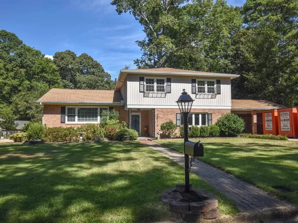 3916 Somerset Pl, Tuscaloosa, AL 35405