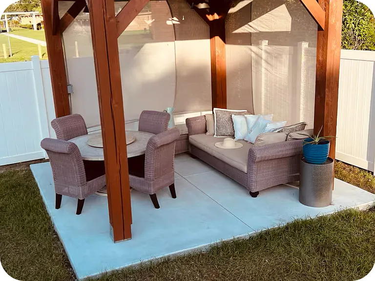 304 Granada Dr — Photo 16