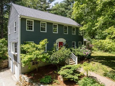 92 Clinton St, Hopkinton, MA, 01748