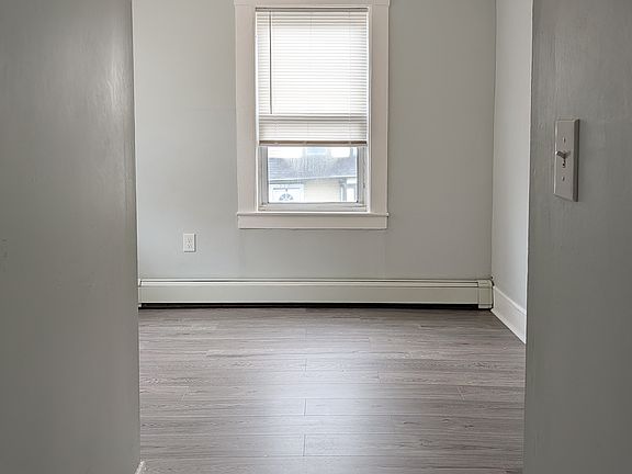 4th image of 712 School St Floor 2
