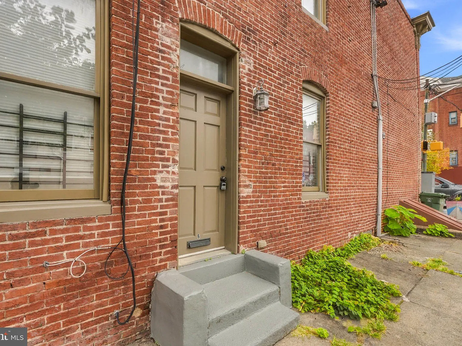 2 bed, 1.0 bath, 1000 sqft, $1,450 — Photo 2