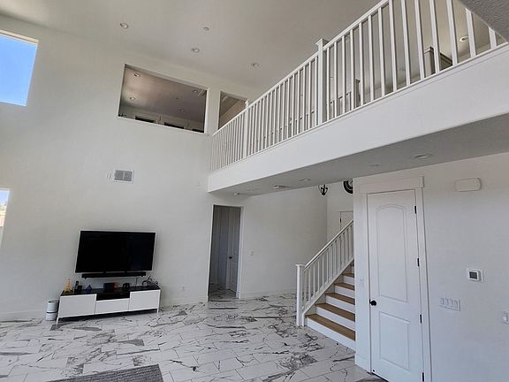 4th image of 3162 Anastasia Way