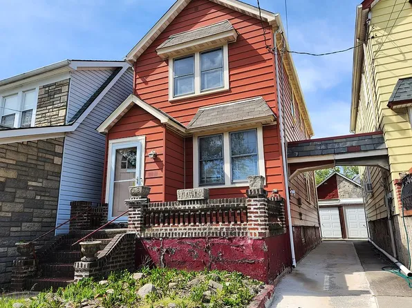 150-13 84th Ave, Jamaica, NY 11432