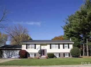 1137 W Walnut St, Chillicothe, IL