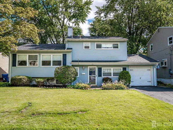 71 Overbrook Dr, Colonia, NJ 07067