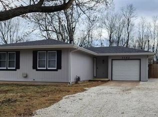 3352 W Farm Road 148, Springfield, MO 65807