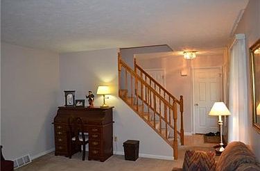 3rd image of 623 Morningstar Dr