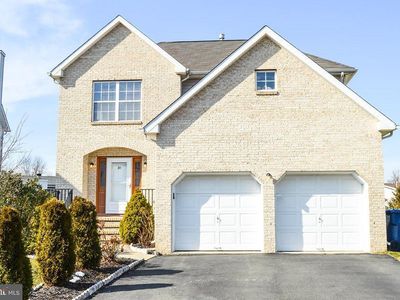 31 Yorkshire Village Rd, Lawrence Township, NJ, 08648